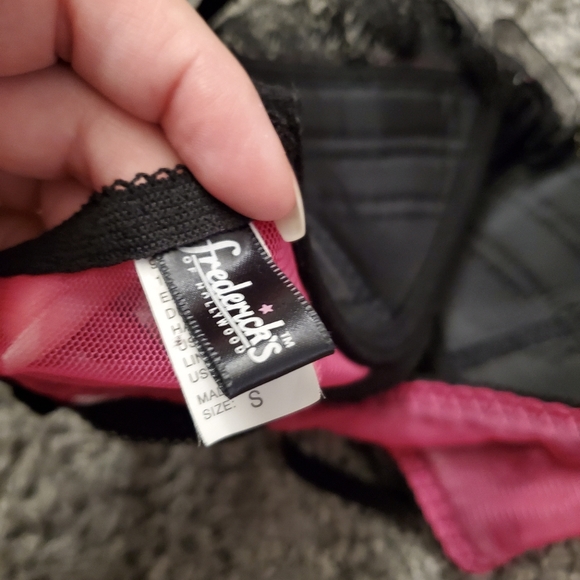 Frederick's of Hollywood Bra - Picture 6 of 7